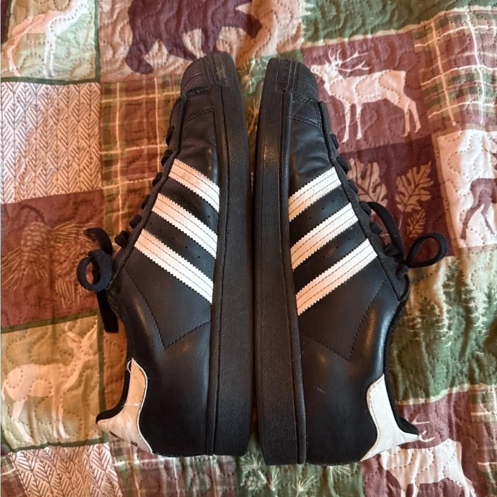 Adidas Superstar Black with White Stripes Men's Sneakers - Picture 5 of 7